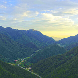山间美景