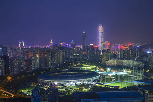 城市璀璨夜景俯瞰图