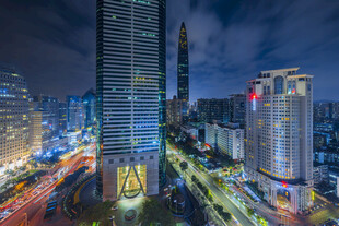 都市璀璨夜景高楼俯瞰
