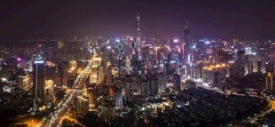 璀璨都市夜景俯瞰图