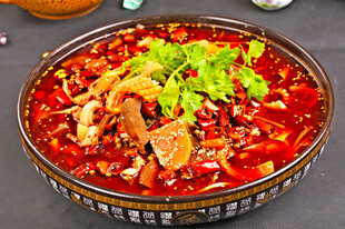麻辣红汤牛杂煲