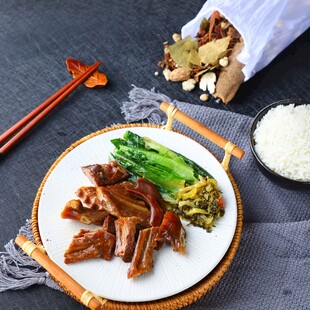 美味卤味套餐饭
