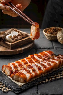 香烤脆皮五花肉