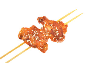 白底烤肉串美食素材