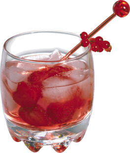 蔓越莓冰鸡尾酒