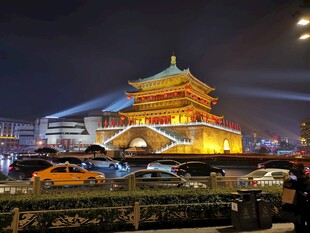 西安钟楼夜景