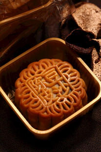 盒装传统中秋月饼