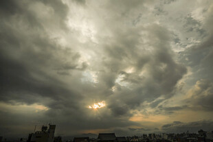 黄昏阴云天空景观