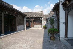 中式传统古建院落