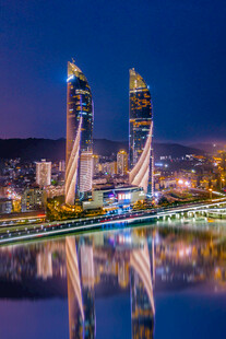 厦门双子塔夜景
