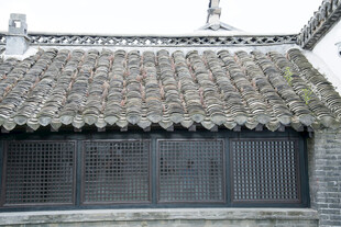 中式古建青瓦屋檐