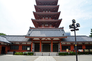 中式仿古塔楼