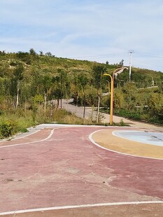郊野彩色环山步道