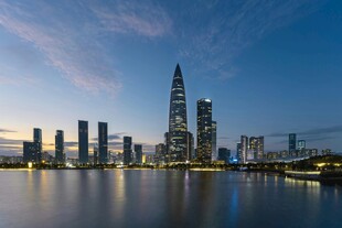 深圳湾城市夜景天际线