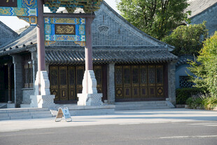 中式传统古建牌坊