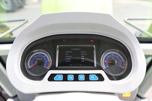 电动车仪表盘特写