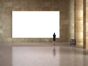 空旷展厅空白大屏