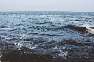海面波浪自然风光