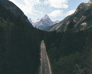 道路