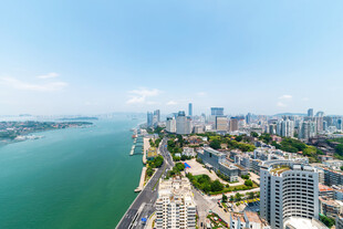 滨海城市沿岸风光航拍