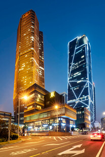 都市高楼夜景街景