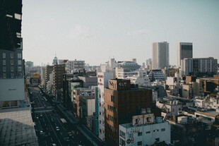 城市高空俯瞰街景