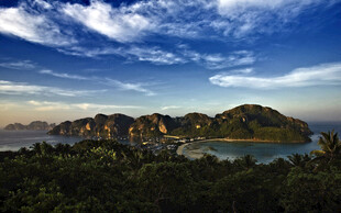 滨海山野自然风光