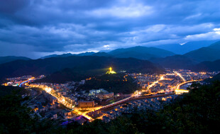 县城夜景