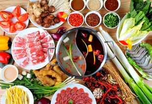 丰盛鸳鸯火锅食材组合