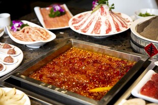 红油麻辣火锅食材