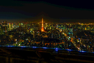 城市高空俯瞰夜景