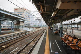 城市轨道交通站台