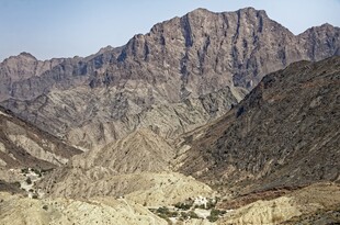 荒漠山地自然风光