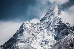 壮丽雪山风光