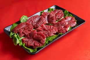 火锅鲜切生牛肉