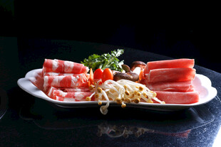 火锅鲜肉拼盘