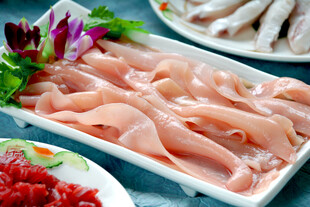 火锅鲜鸭肠食材摆盘