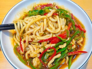 双椒肉丝面