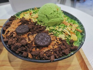 抹茶奥利奥双拼绵绵冰