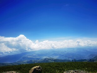 旷野晴空自然风景