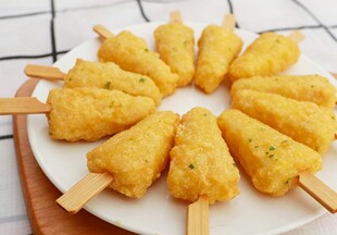 香酥炸鸡串摆盘