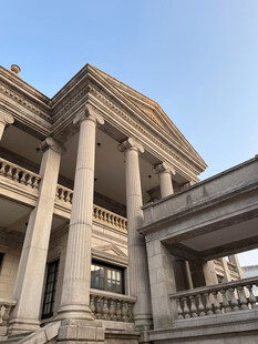欧式古典建筑仰拍