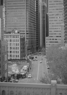 黑白城市高楼街景