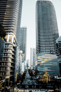 都市摩天高楼建筑群