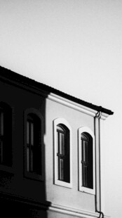 黑白欧式建筑局部