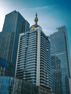 城市摩天商务建筑群