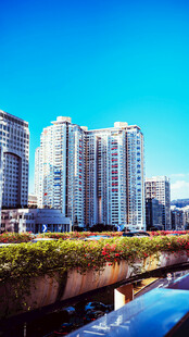 河畔高层住宅建筑群