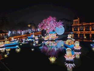 水上花灯夜景