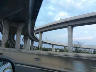 城市高架立交桥景观
