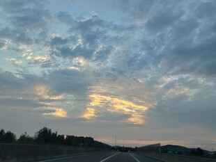 暮色郊野天空风光